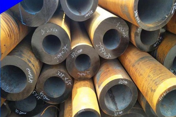 织金织金织金42CrMo无缝钢管 汽车工程机械配件合金无缝管